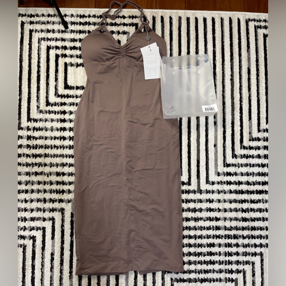 Bombshell Sportswear unforgettable dress in espresso size LARGE NWT